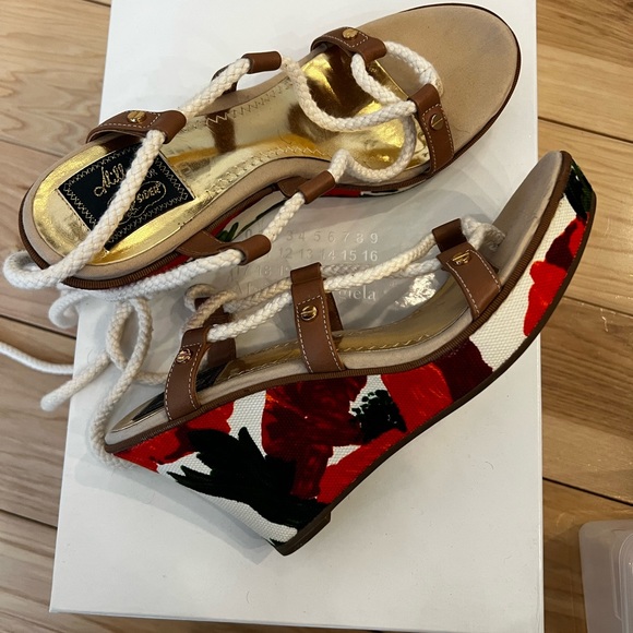 Milly Sandals - Picture 3 of 5